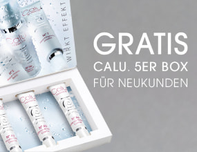 „Werbebild einer Calu Kosmetik Geschenkbox mit fünf Produkten, Text: Gratis Calu 5er Box für Neukunden.“