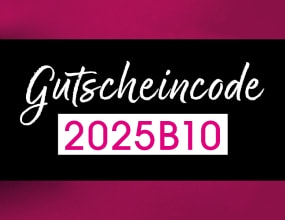 Grafik mit pinkem Rand und schwarzem Mittelstreifen. Darauf steht in weißer Schrift „Gutscheincode“ und darunter in einem pink umrandeten Feld der Code „2025B10“ in pinker Schrift.